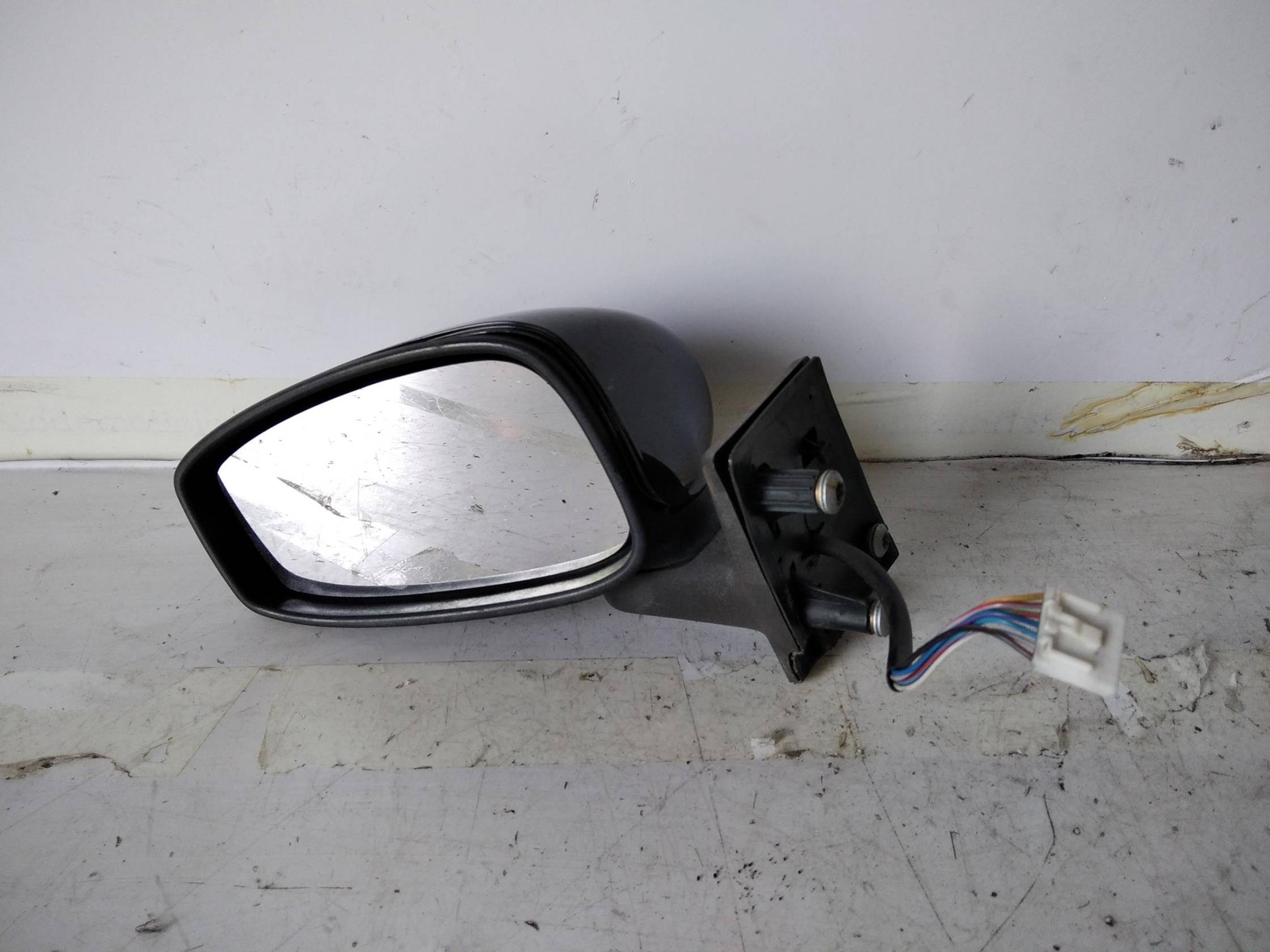 Retrovisore est. regolaz. elettr. sx.